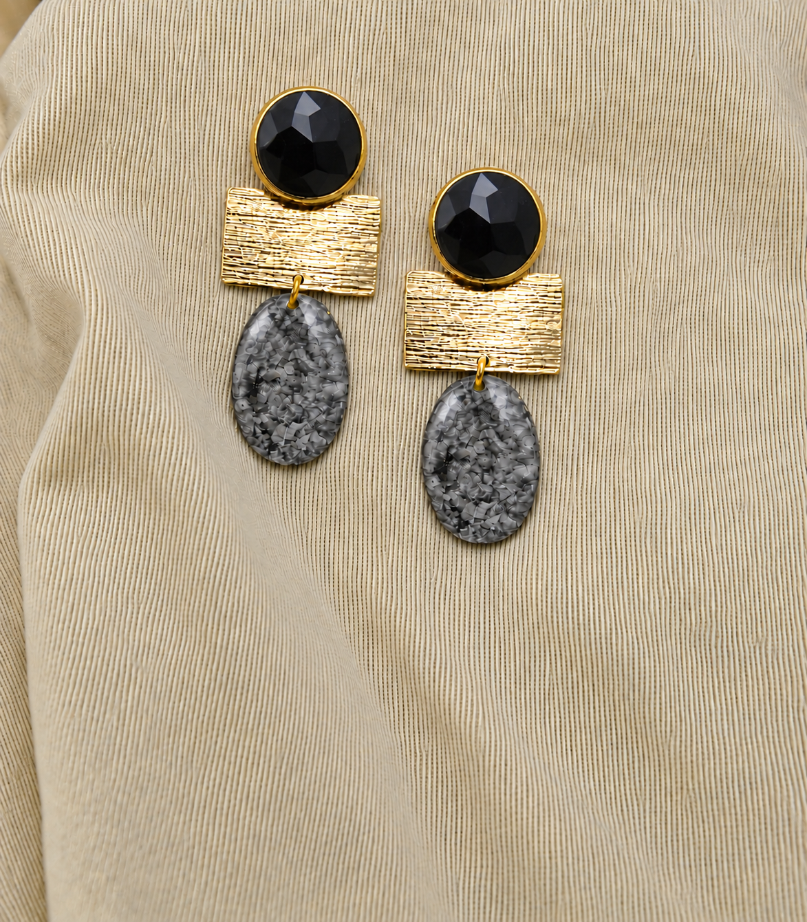Rectelle Charbon Clip-on